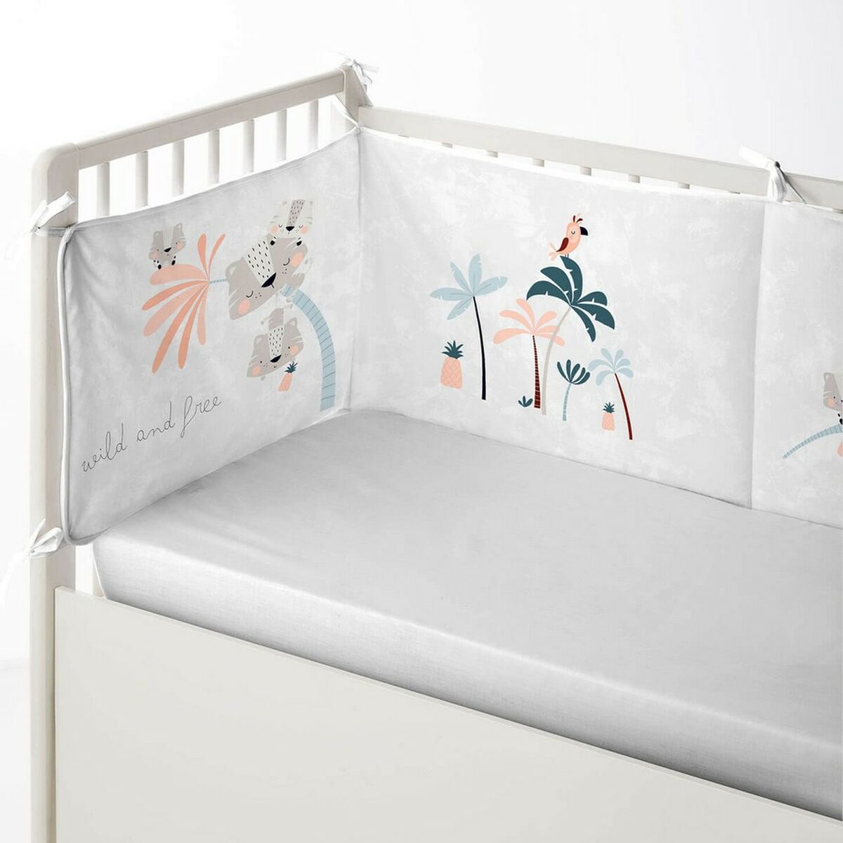 Cot protector Cool Kids Wild And Free (60 x 60 x 60 + 40 cm) - CozyCushions Co.