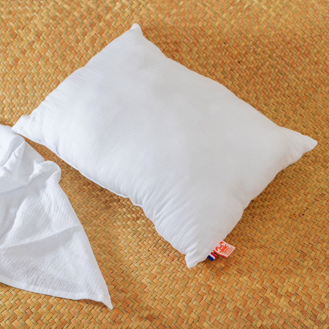 Organic Cotton Pillow - White - CozyCushions Co.